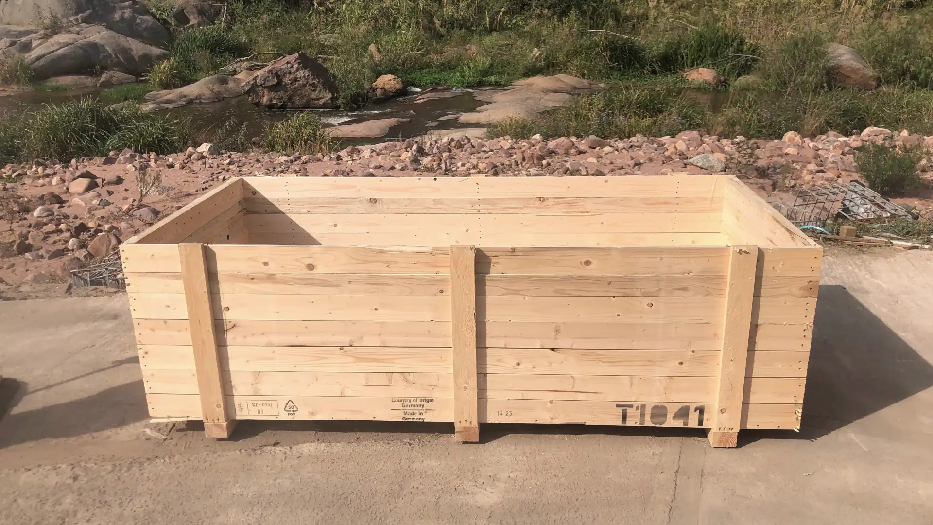 Large deals timber box